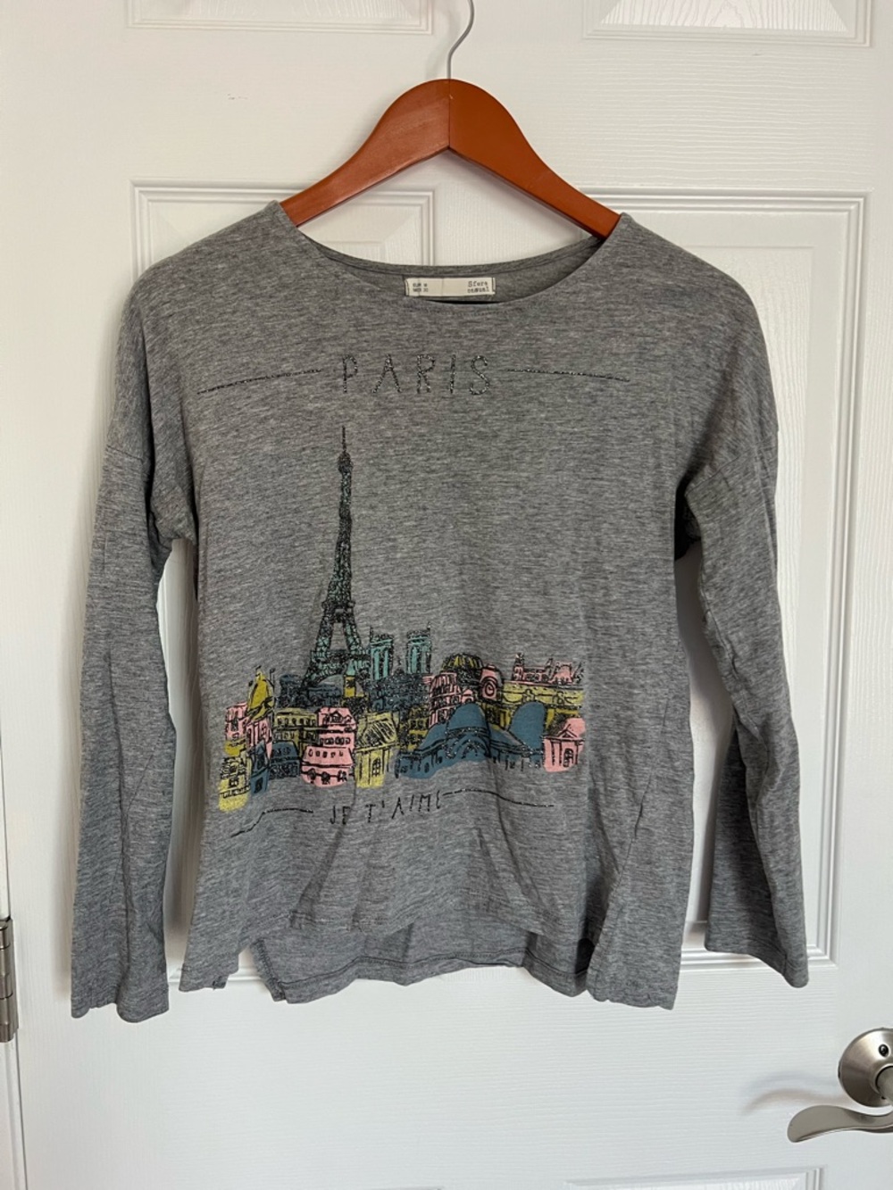 SFERA Grey Graphic 'Paris' Long Sleeve Tee with Subtle Black Accents